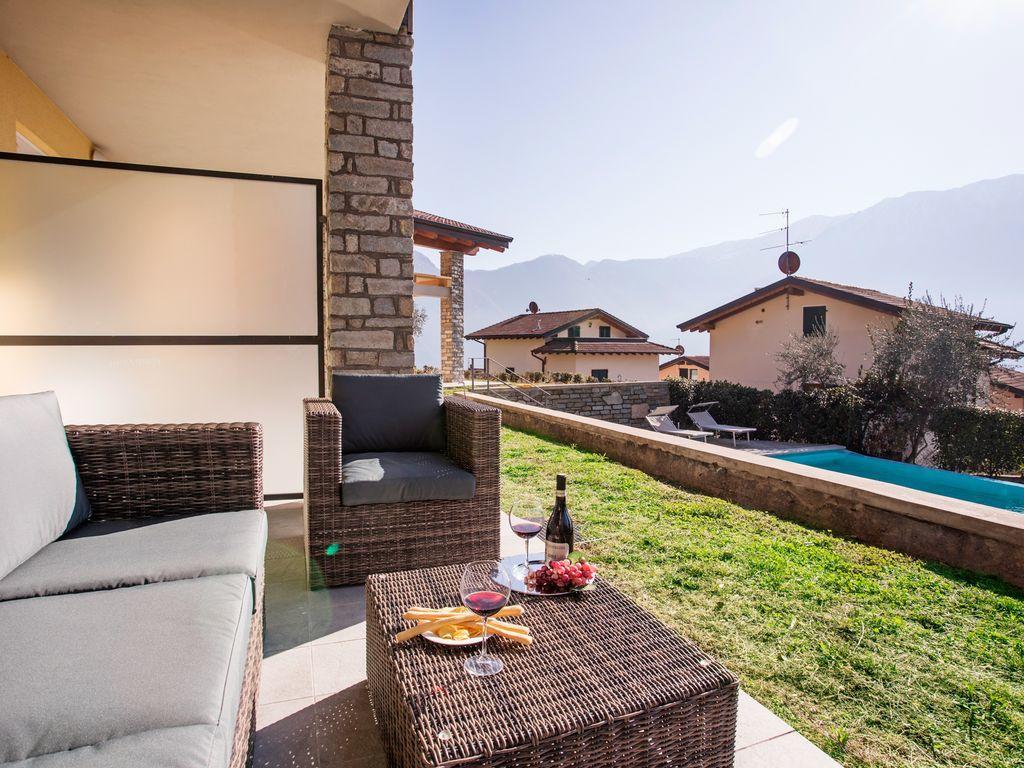 Ossuccio Grande C Home With Pool Sleeps 12 By Italian Apartments كومو المظهر الخارجي الصورة